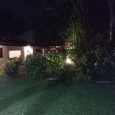 Vidisa Villas Hikkaduwa Exteriör bild